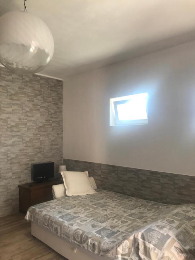 Monolocale Per Coppia Apartment Carrodano Inferiore Exterior photo